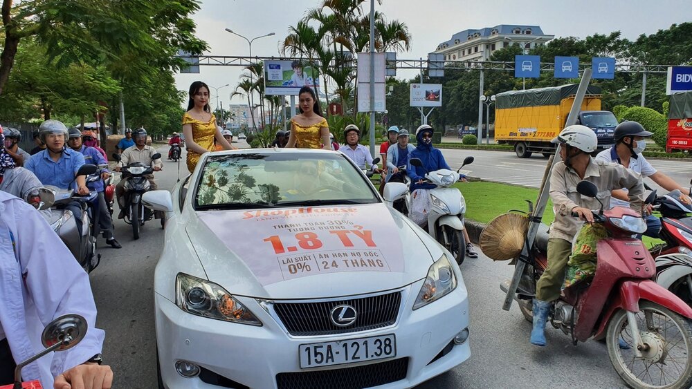 PB, PG Roadshow là gì? Cung ứng nhân sự PB, PG chạy Roadshow PB PG Roadshow