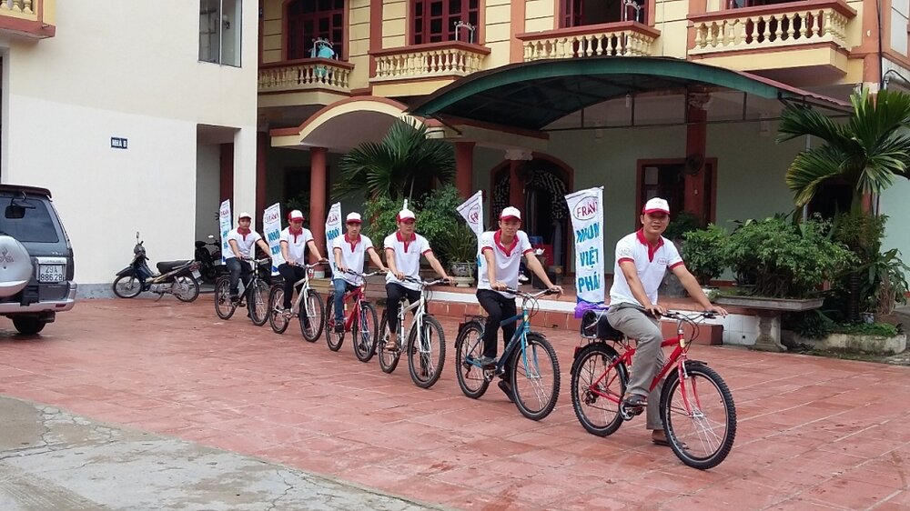 thue-xe-chay-roadshow