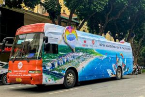Dịch vụ chạy Luxury Roadshow ô tô 45 chỗ - Báo giá tốt 2023