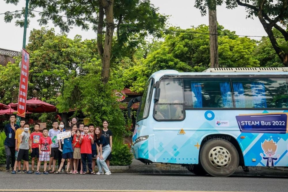 Dự án Luxury Roadshow của STEAM for Vietnam Dự án Luxury Roadshow của STEAM for Vietnam