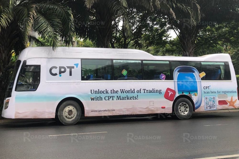 Dịch vụ tổ chức Roadshow xe ô tô 45 chỗ Dịch vụ tổ chức Roadshow xe ô tô 45 chỗ