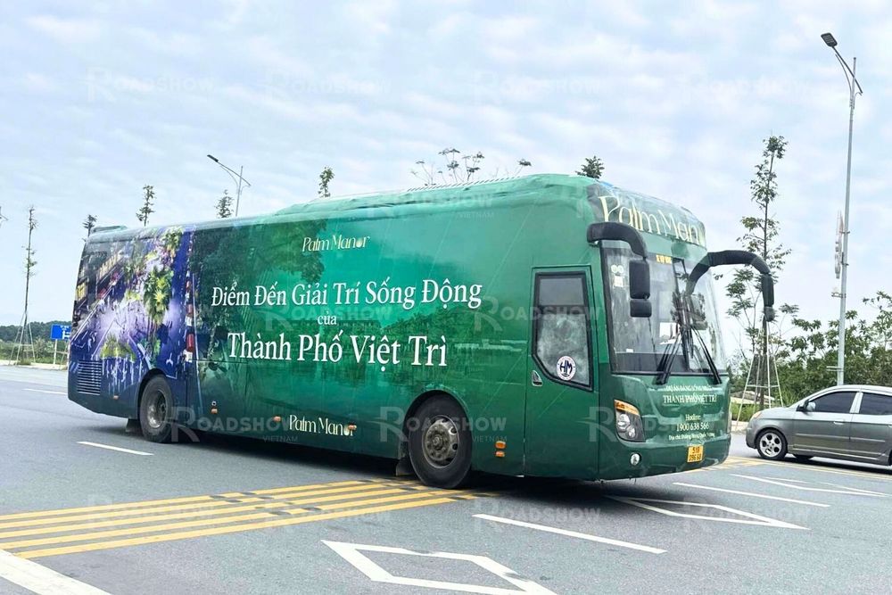Dịch vụ tổ chức Roadshow xe ô tô 45 chỗ Dịch vụ tổ chức Roadshow xe ô tô 45 chỗ