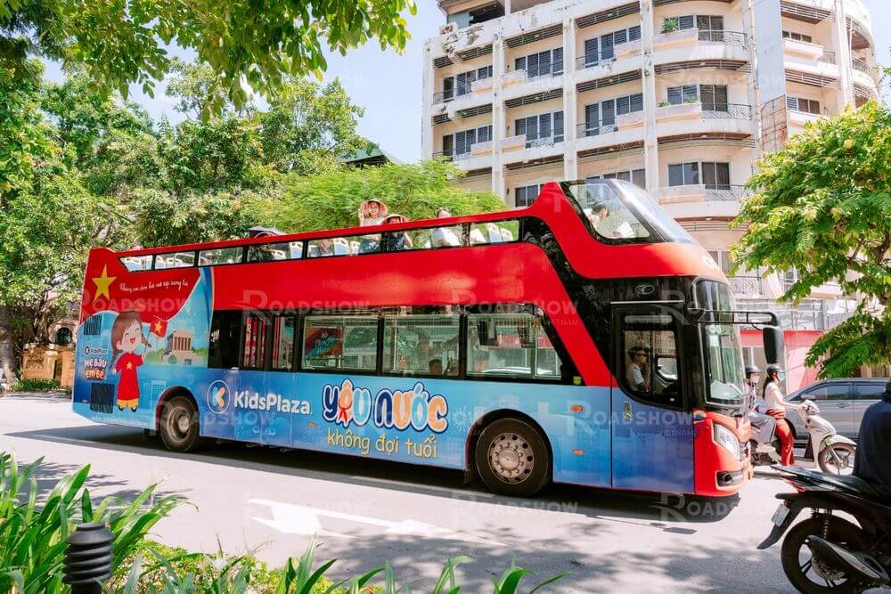 Chiến dịch Roadshow Bus 2 tầng của KidsPlaza tại Hà Nội Chiến dịch Roadshow Bus 2 tầng của KidsPlaza tại Hà Nội