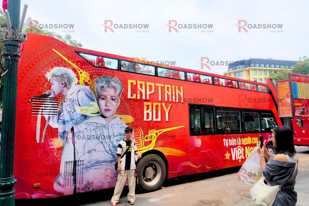 Chiến dịch Roadshow Bus 2 tầng của FC Captain Boy tại Hà Nội
