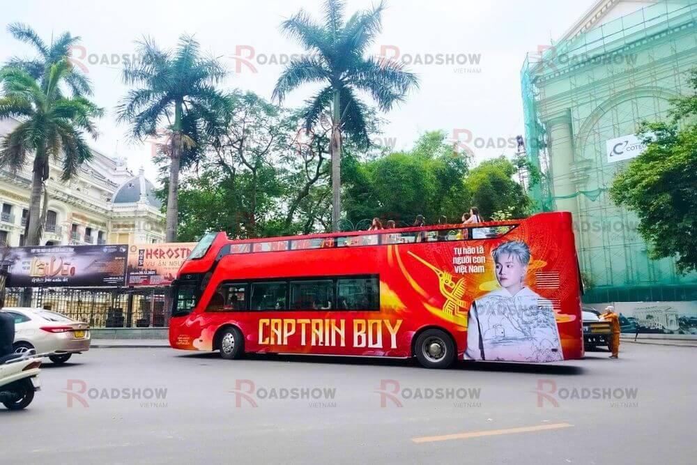 Chiến dịch Roadshow Bus 2 tầng của FC Captain Boy tại Hà Nội