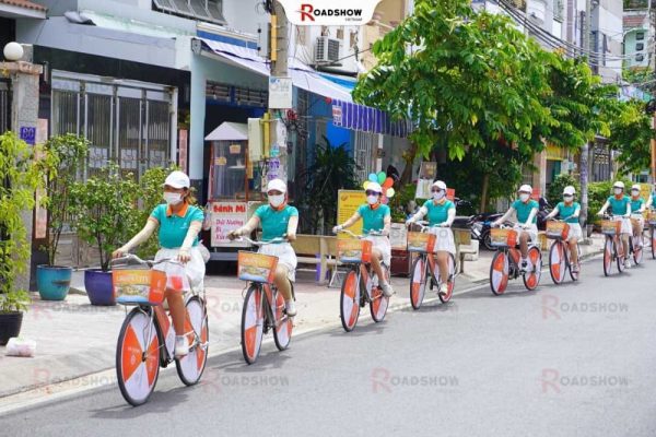 Quy trình triển khai Roadshow quảng cáo chuyên nghiệp từ ý tưởng đến đường phố Quy trình triển khai Roadshow quảng cáo chuyên nghiệp từ ý tưởng đến đường phố